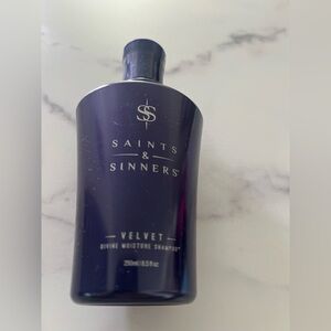 Saint & Sinners - Velvet moisture shampoo